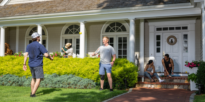 Tennis Elbow, PTTD, and Plantar Fasciitis in the summer can increase pain